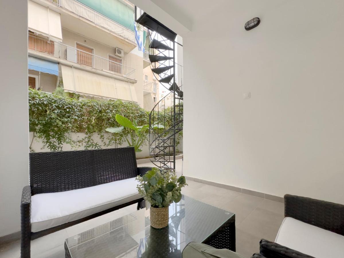 Aventura Comfortable 90Sqm Apt In Kato Patisia Daire Atina Dış mekan fotoğraf